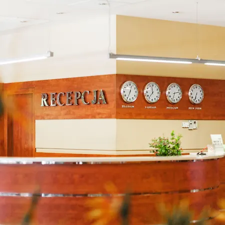 酒店 维斯皮安斯基酒店