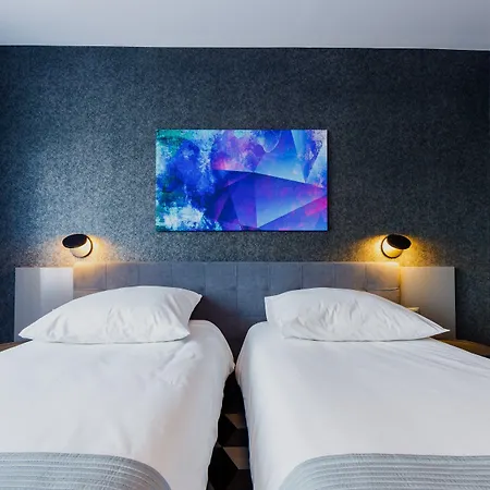 酒店 维斯皮安斯基酒店 3*